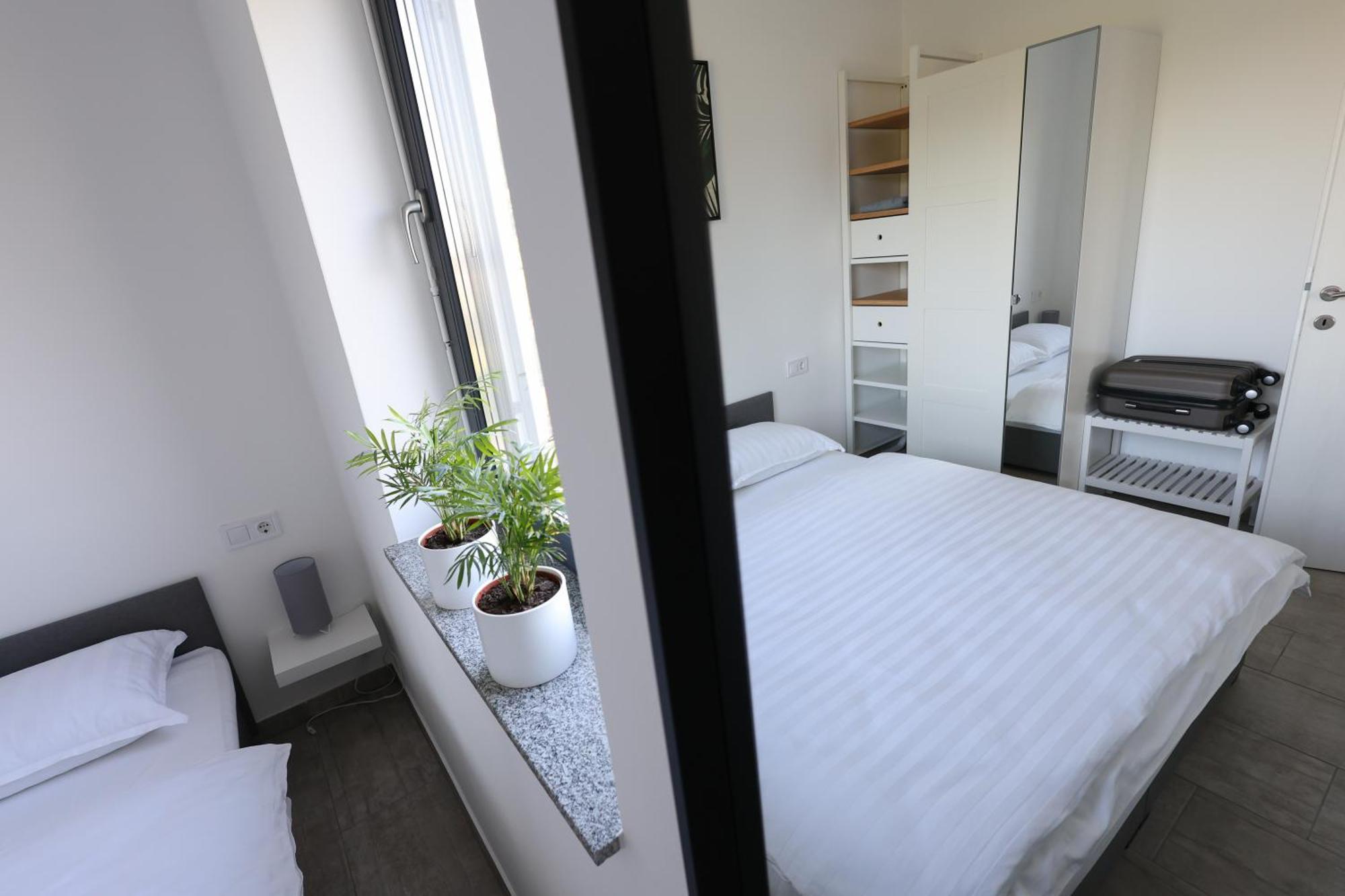 White Mountain Apartment Banovci Extérieur photo